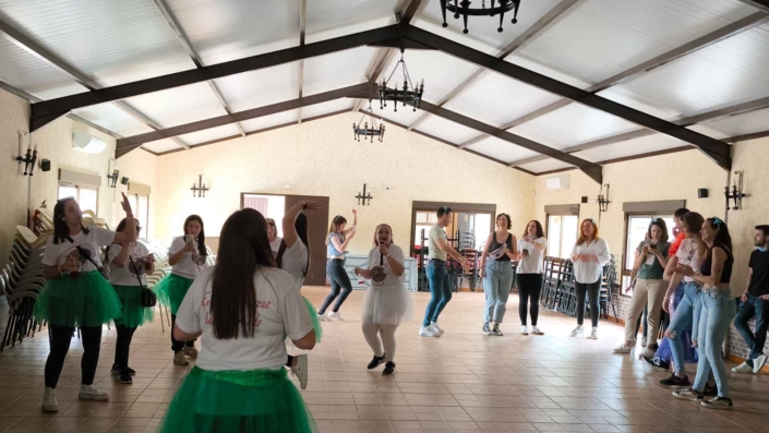 Actividades en Grupo para Despedidas de soltera y soltero, empresas, colegios